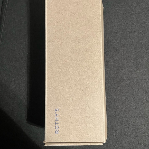 Rothy’s - Picture 2 of 7